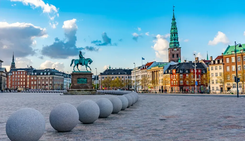 [MMTA-12556] Dinamarca, Suecia y Noruega 12 días (MMTA-12556)