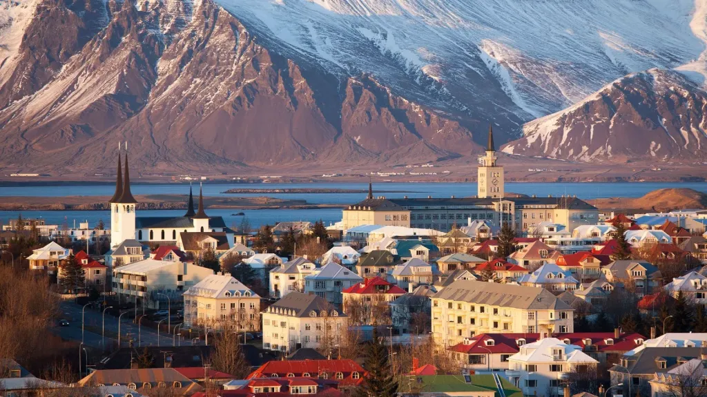 Islandia y Noruega 12 días (MMTA-12464)